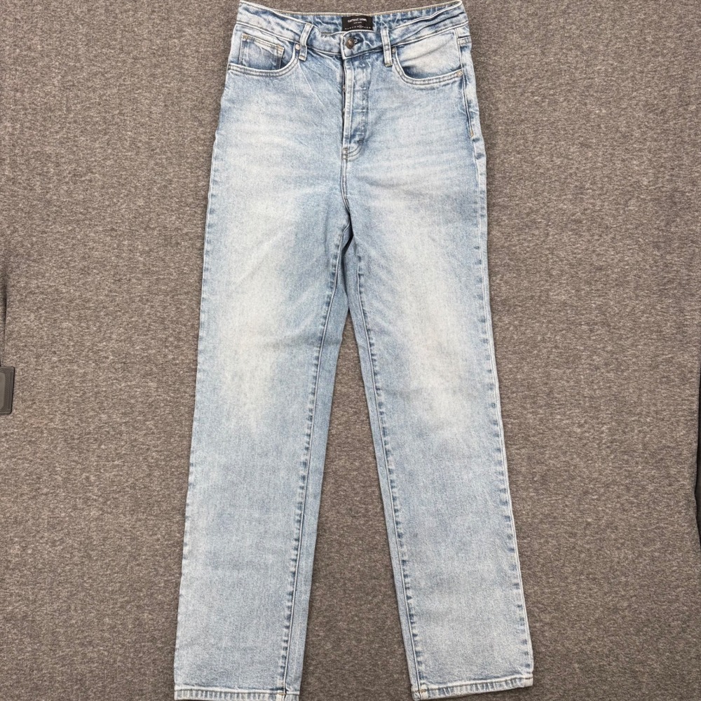 Earnest Sewn Parker 90s Full Length High Rise Straight Leg Jeans Light Wash 30